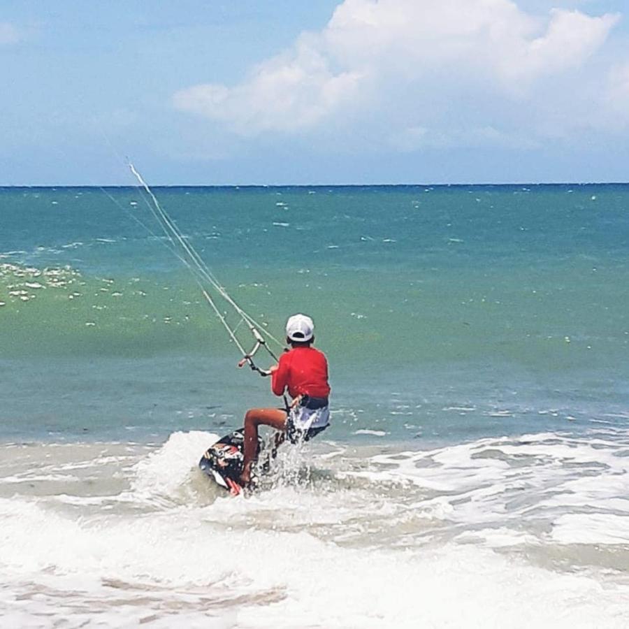 Casa Meus Amigos Kitesurf In The Center Of Cumbuco Hotel Eksteriør billede